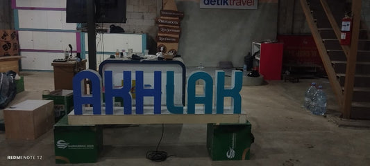 Huruf Timbul Akrilik | Solusi Signage Modern untuk Branding Bisnis Lebih Profesional & Menarik.