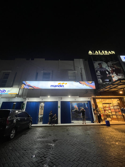 Wall Sign Bank Mandiri | Solusi Signage Profesional untuk Meningkatkan Branding dan Kepercayaan Nasabah