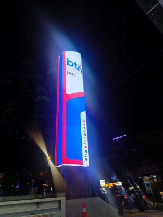 Ide Desain Pylon untuk Branding Outdoor yang Efektif & Profesional