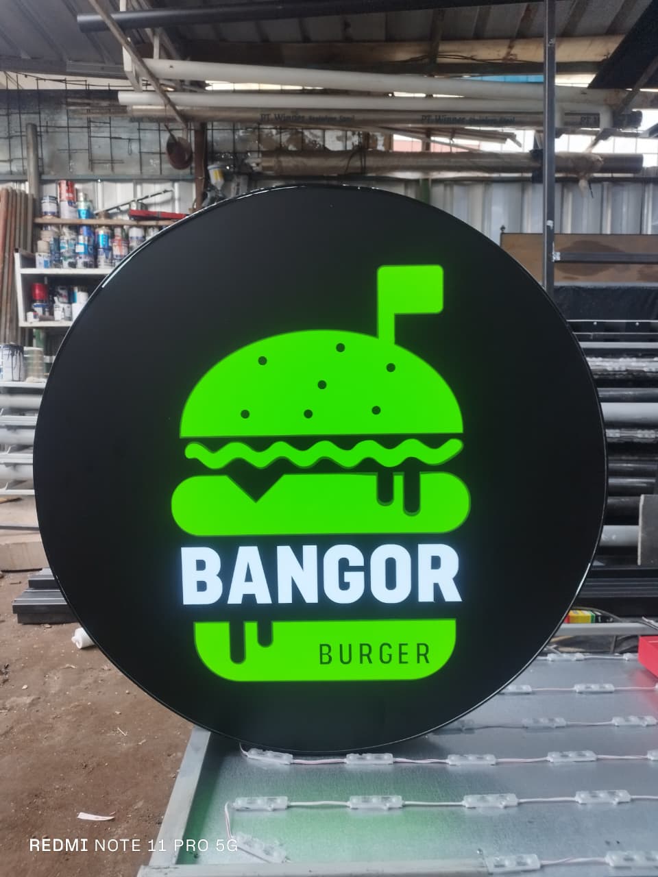 Neon Box Bulat Custom Logo | Tangerang