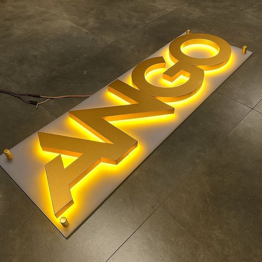 Jasa Pembuatan Huruf Timbul Backlight LED | Signage 3D Elegan & Tahan Lama