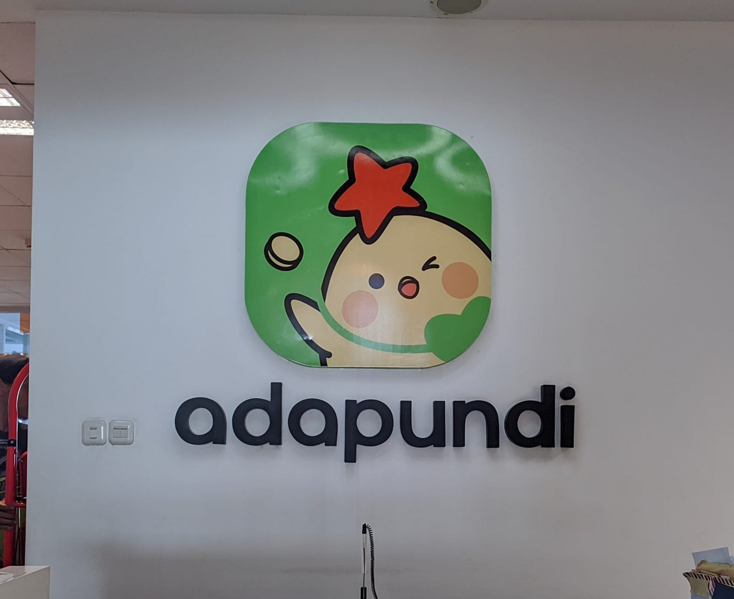 Jasa Huruf Timbul Terdekat | Produksi & Pemasangan