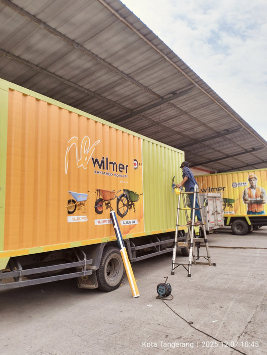 Jasa Pembuatan & Pemasangan Branding Sticker Custom Profesional di Jakarta