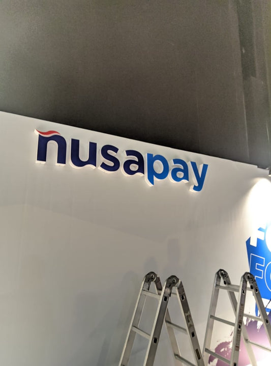 Huruf Timbul Akrilik Jakarta | Produksi & Pasang