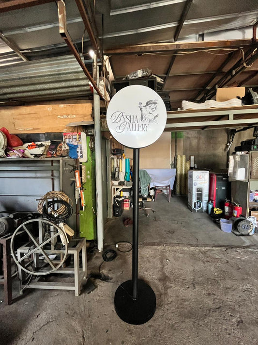 Neon Box Standing Tangerang | Media Promosi LED untuk Branding Bisnis