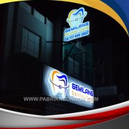 Jasa Bikin Neon Box Profesional